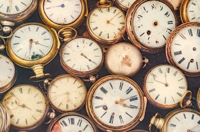 Montre ancienne à gousset présentée par SC GOLD